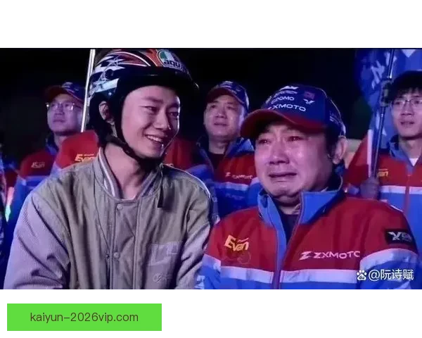 县城修车工二十年逆袭终登世界冠军之巅传奇人生故事平凡起点铸辉煌