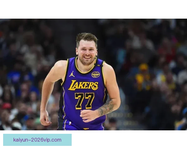 又创辉煌 东契奇生涯总得分突破15000分位列历史第三年轻